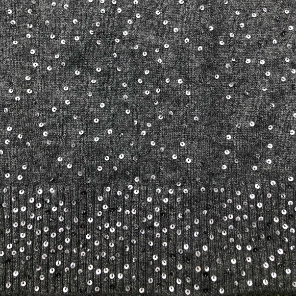 AQUA Cashmere - Three Quarter Sleeve All-Over Sequin Sweater in charcoal - Picture 5 of 9